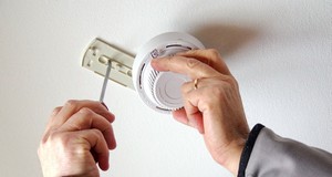 Installer un détecteur de fumée, de CO²